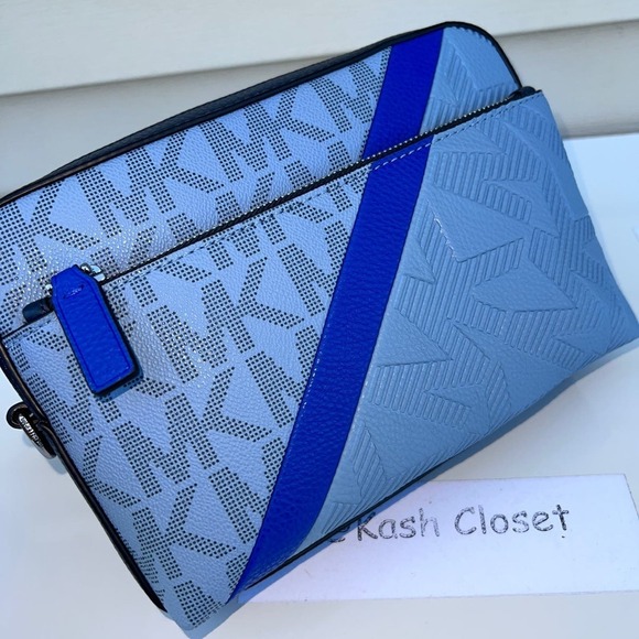 Michael Kors Crossbody Cooper Utility Bag MK Signature Stripe Chambray - Picture 12 of 12